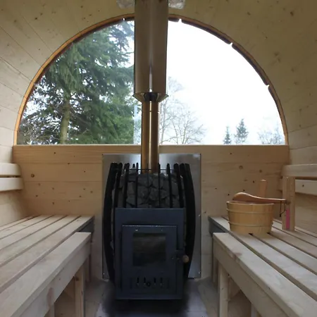 Διαμέρισμα Im Gutshaus Muehlhof Prenzlau