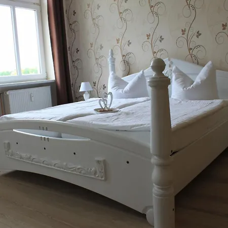 Im Gutshaus Muehlhof * Prenzlau