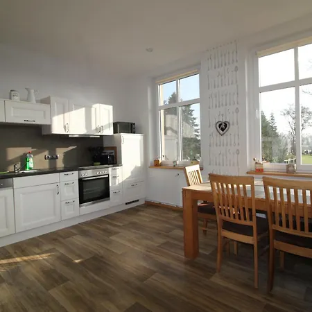 Im Gutshaus Muehlhof Apartament Prenzlau