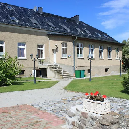 Im Gutshaus Muehlhof *